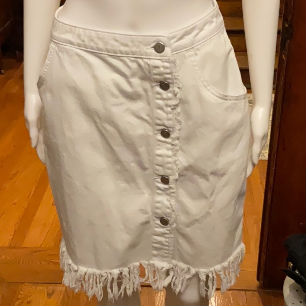 Anthropologie Pilcro White Frayed Button-Down Skirt